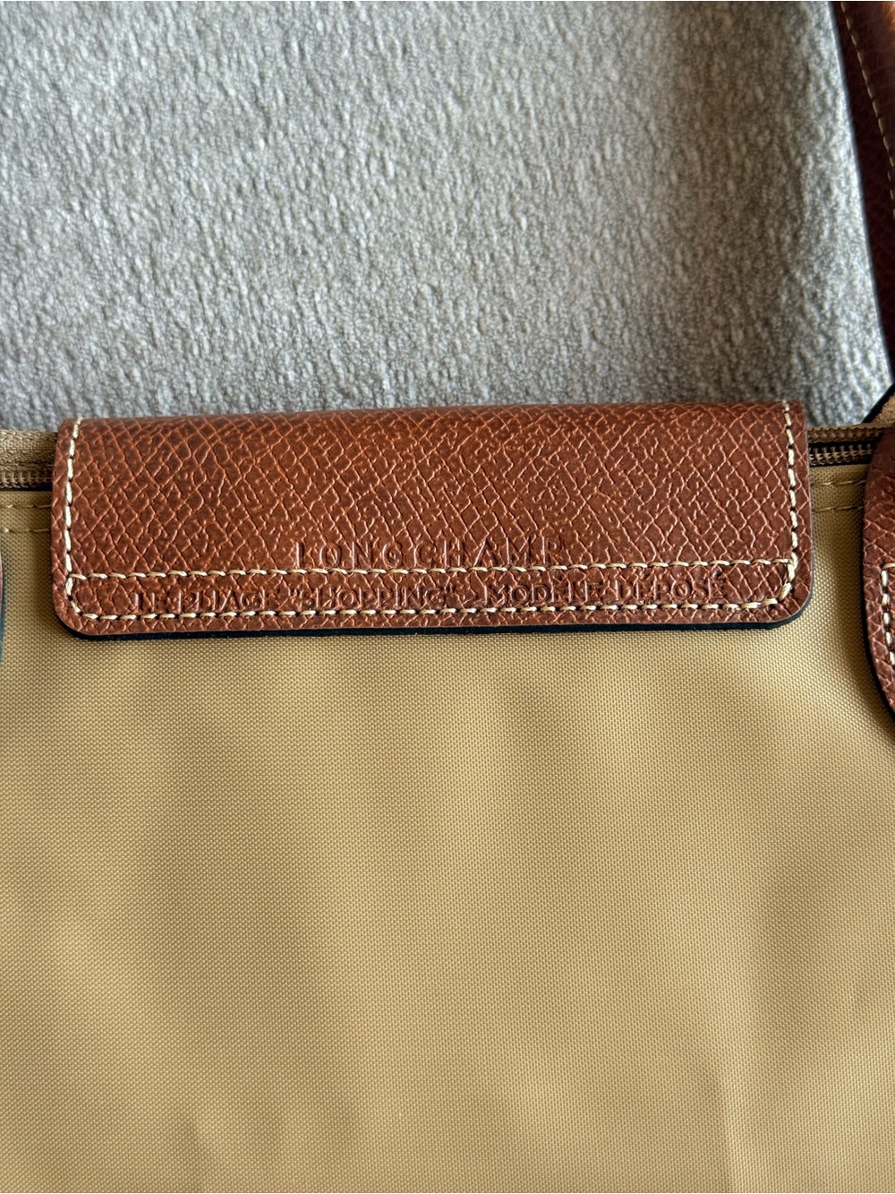 Longchamp Two-Tone Shoulder Bag in Beige and Brown - Picture 3 of 6